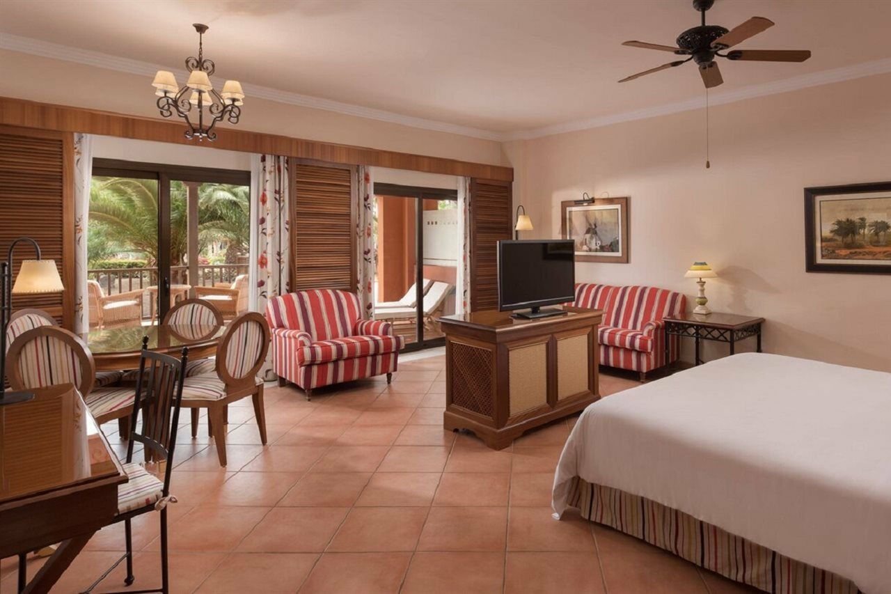 Sheraton Fuerteventura Golf&Spa Resort Caleta De Fuste Esterno foto